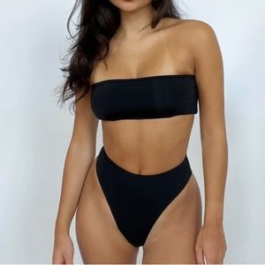 Brand: 437 Aubrey bottoms M